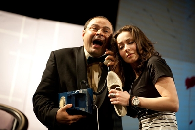 „Comedie pe întuneric”, pe 20 martie la ArCuB „Comedie pe întuneric”, pe 20 martie la ArCuB