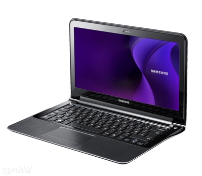 Laptopurile Samsung din Seria 9, disponibile şi în România Laptopurile Samsung din Seria 9, disponibile şi în România