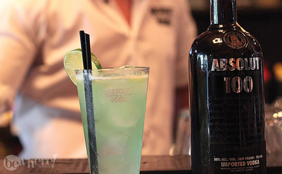 Cocktail la puterea a 4-a Cocktail la puterea a 4-a