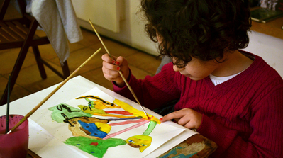 Lecturi de vacanţă şi ateliere de creaţie la Librăria Cărtureşti Lecturi de vacanţă şi ateliere de creaţie la Librăria Cărtureşti