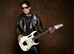 Steve Vai va concerta în Bucureşti