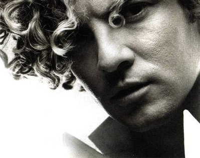 Sesiune de autografe cu David Bisbal Sesiune de autografe cu David Bisbal