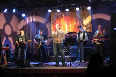 Rock şi muzică clasică la Ageless Club, pe 6 şi 7 aprilie Rock şi muzică clasică la Ageless Club, pe 6 şi 7 aprilie