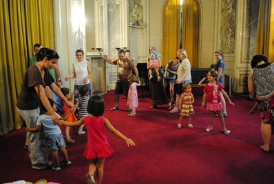Proiectul „Muză.Muzică.Muzeu” revine în luna septembrie Proiectul „Muză.Muzică.Muzeu” revine în luna septembrie