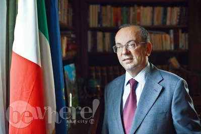 „Trebuie să vă puneţi speranţa în tânăra generaţie” „Trebuie să vă puneţi speranţa în tânăra generaţie”