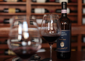 Wine Bar: „O mie de chipuri”