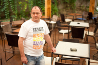 Costică Harja, locatarul din Cărturești