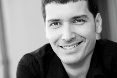 Autor - interviu cu Dan Pierşinaru Autor - interviu cu Dan Pierşinaru