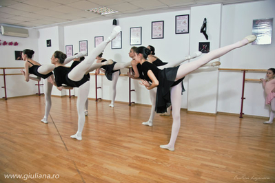 Corp de balerină Corp de balerină