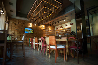 Corks Cozy Bar s-a deschis în Centrul Istoric