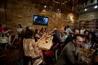 Corks Cozy Bar s-a deschis în Centrul Istoric