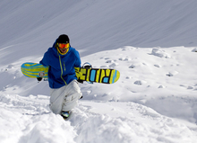 Unique 8  - O întâlnire cu opt dintre cei mai buni snowboarderi ai lumii. Presented by Burn
