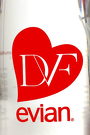 DVF a creat pentru evian noua sticlă ediţie limitată 2013