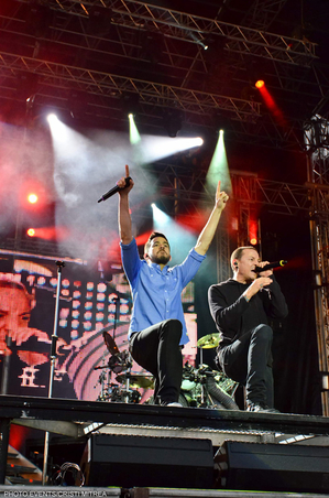 A fi sau a nu fi crawling după Linkin Park A fi sau a nu fi crawling după Linkin Park