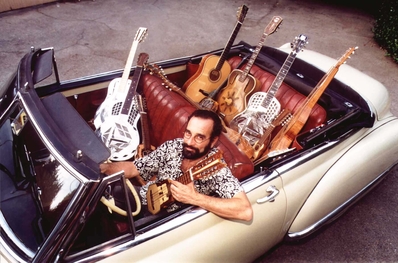 Bob Brozman, două concerte la Bucureşti Bob Brozman, două concerte la Bucureşti