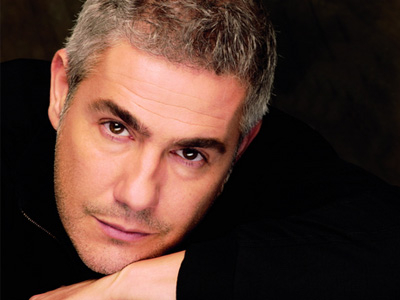 Tenorul Alessandro Safina concertează alături de Orchestra Teatrului de Operetă Tenorul Alessandro Safina concertează alături de Orchestra Teatrului de Operetă