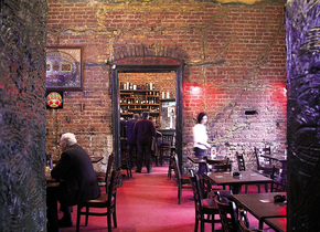 Cafenele din Bucureşti: James Joyce