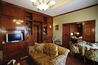 Carol Parc Hotel