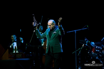Dor și cântec românesc: Concertul maestrului GHEORGHE ZAMFIR, succes răsunător la Roma Dor și cântec românesc: Concertul maestrului GHEORGHE ZAMFIR, succes răsunător la Roma