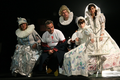 Programul Teatrului Odeon în perioada 14-18 decembrie Programul Teatrului Odeon în perioada 14-18 decembrie