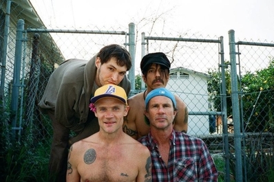 Trupa Red Hot Chili Peppers va concerta în Bucureşti anul viitor Trupa Red Hot Chili Peppers va concerta în Bucureşti anul viitor