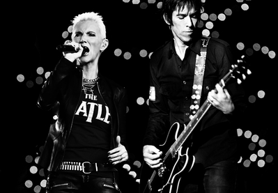 Roxette revine la București în 2015. Biletele costă între 145 și 295 lei Roxette revine la București în 2015. Biletele costă între 145 și 295 lei
